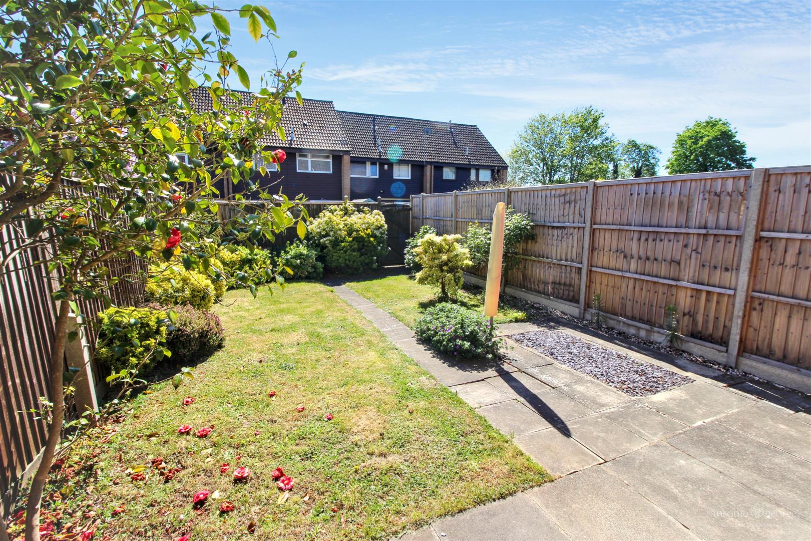 School Road, Tilehurst, Reading